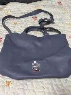 【値下げ】アコモデ　ミッキーマウス刺繍ショルダーバッグ