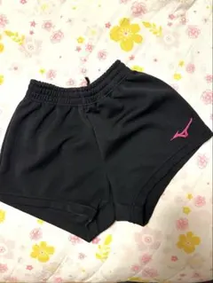 ミズノバレーボールパンツ 黒 ピンクロゴ