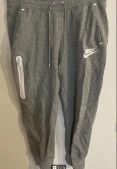 Nike グレー スウェットパンツ Mサイズ