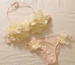 チュアンピサマイ 水着 ビキニ