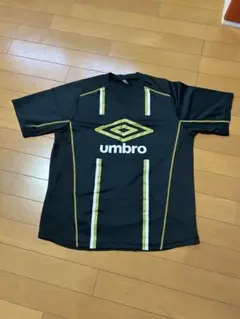umbro 半袖シャツ Mサイズ