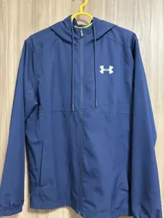 Under Armour フード付きウィンドブレーカー MD ネイビー