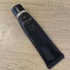 クレドポーボーテ　ヴォワールコレクチュールn 中古