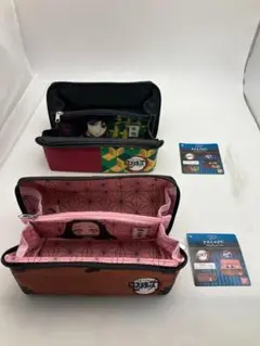 【新品未使用品】鬼滅の刃　箱型マルチポーチ　2点セット