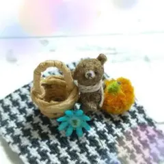専用☆くまちゃんのみ☆小さな小さなカゴと小さ過ぎるちびくまちゃん