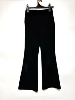 GU フレアスラックス　XS レディース　黒