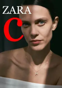 ZARAフェイクパールイニシャルネックレス「C」