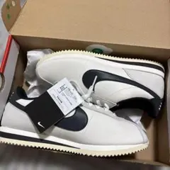 NIKE WMNS CORTEZ "SUPERSONIC" 27cmのサムネイル