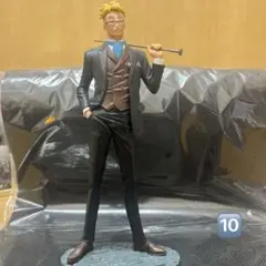 ワンピース　フィギュア　マルコ