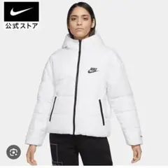NIKE ダウンジャケット　ホワイトのサムネイル
