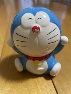 ドラえもん 陶器製 貯金箱