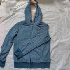 ブルーボアフード付きパーカー