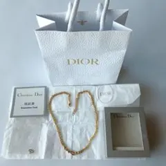 Item thumbnail for item 39cc3e50-d2b7-4567-afd6-21a17aab5d4d