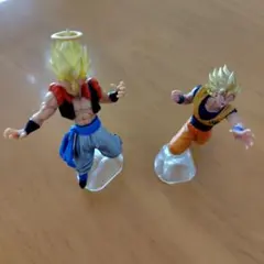 【値下げ】ドラゴンボールフィギュア2点セット(台座付き)
