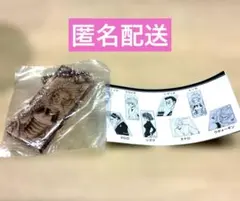 ジャンプショップ　神保町　ガチャ　ハンターハンター　ヒソカ　アクリルキーホルダー