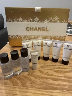 シャネル　美容液、クレンジング、化粧水、下地