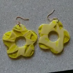 Item thumbnail for item 559e5fe6-bae5-43fe-b1d8-69bd0dd19893