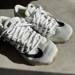 NIKE エアマックス2016 24cm