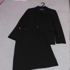 バーバリーブルーレーベル スカートスーツ