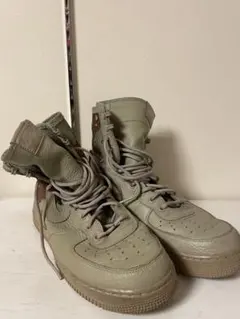 Item thumbnail for item 17815571-c4ed-4a67-b13f-cef59429d09e