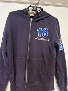 横浜DeNAベイスターズ　三浦大輔　パーカー YOKOHAMA 18