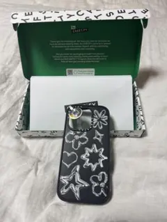 【新品】CASSETFY Chrome Doodles ケース