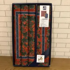 ❤️新品❤️gen collection 座布団カバー 赤地ブドウ模様　源右衛門窯