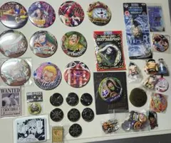 未開封　ワンピース 映画特典 カード 缶バッジ シャーペン　セット 未開封 ワンピース 映画特典 カード 缶バッジ シャーペン セット