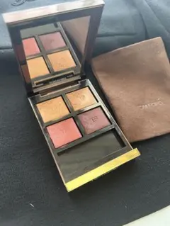 TOM FORD アイシャドウパレット ハネムーン