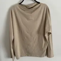 新品未使用　YOI カットソー　韓国製　レディース