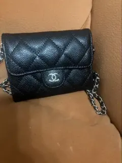 CHANEL（シャネル）マトラッセ キャビアスキン チェーンウォレット ブラックのサムネイル