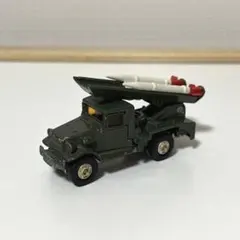 クロマメ様お買い上げ　　自衛隊　ロケット車 Yahoo!オークション - トミカ トヨタ 自衛隊ロケットカー HQ15V型