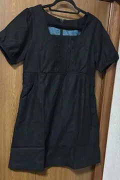 ［お値下げ］［未使用］フェリシモ　ブラック 半袖 ミニワンピース