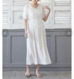 majesticlegon レディシルエットロングワンピ　定価7,590円のサムネイル
