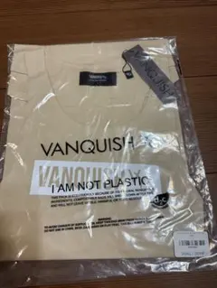 VANQUISH fitnessヴァンキッシュフィットネスタンクトップベージュS