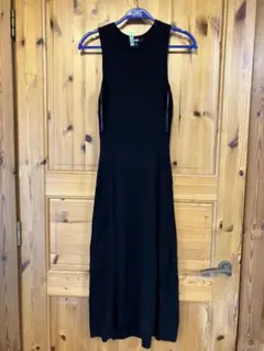 UNIQLO ブラック ノースリーブ ロングワンピース Sサイズ