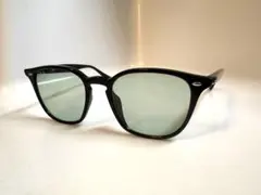 値下げ！タイムセール！RayBan サングラス RB4258F ライトグリーン
