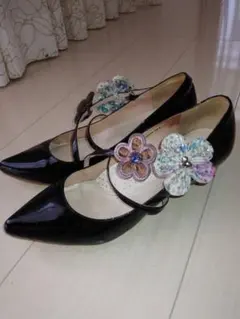【お値下げしました！】卑弥呼エナメルフラワーパンプス 24cm