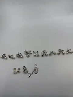 至高の逸品】K18 赤サンゴ×無調色アコヤ真珠 フックピアス 新品 1点物