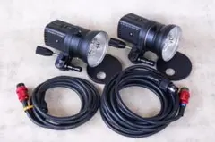 Item thumbnail for item b4626602-8dcb-46cc-b35b-8ea668e545e8