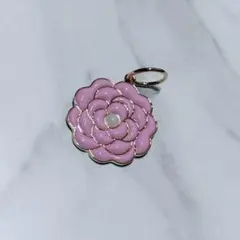 シャネル　カメリアチャーム