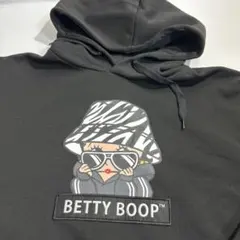 新品未使用　タグ付 bettyboop ベティちゃん　パーカー　裏起毛