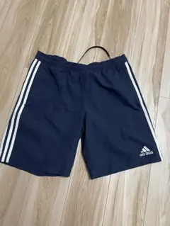 adidas ネイビー 3本ライン ショートパンツ