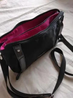 PRIVATE LABEL　ショルダーバッグ　ポーチ　黒