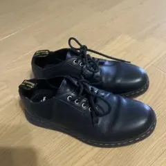 Dr. Martens ブラック レースアップシューズ