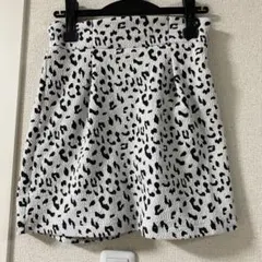 one way★ヒョウ柄 スカート