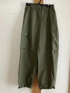 GU ジーユー オリーブグリーン カーゴパンツ Sサイズ レディース