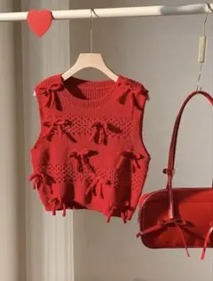 リボン付きレッドニットベスト M レッド