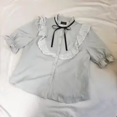 evelyn ネックリボンフリルブラウス