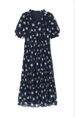 NATURAL BEAUTY BASIC ぼかしフラワープリントワンピース　Ｍ